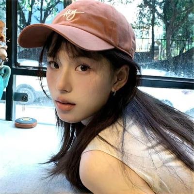 背后的她，眼前的我